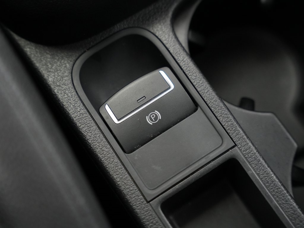 Volkswagen Tiguan 4WD 4dr Auto SEL w/Premium Nav & Dynaudio 2012 Volkswagen Tiguan 4WD 4dr Auto SEL w/Premium Nav & Dynaudio 2012