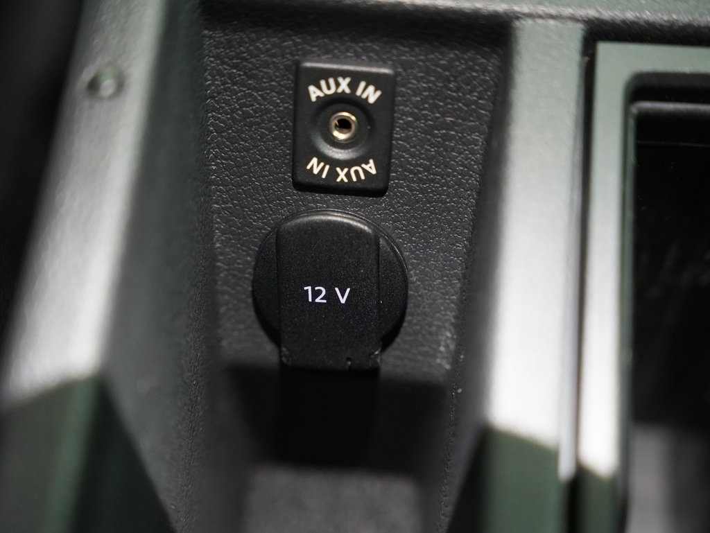 Volkswagen Tiguan 4WD 4dr Auto SEL w/Premium Nav & Dynaudio 2012 Volkswagen Tiguan 4WD 4dr Auto SEL w/Premium Nav & Dynaudio 2012