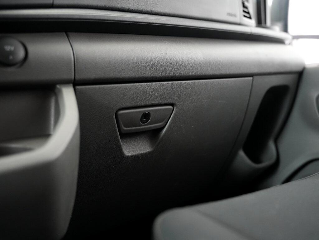 2023 Ford Transit Cargo Van photo 33