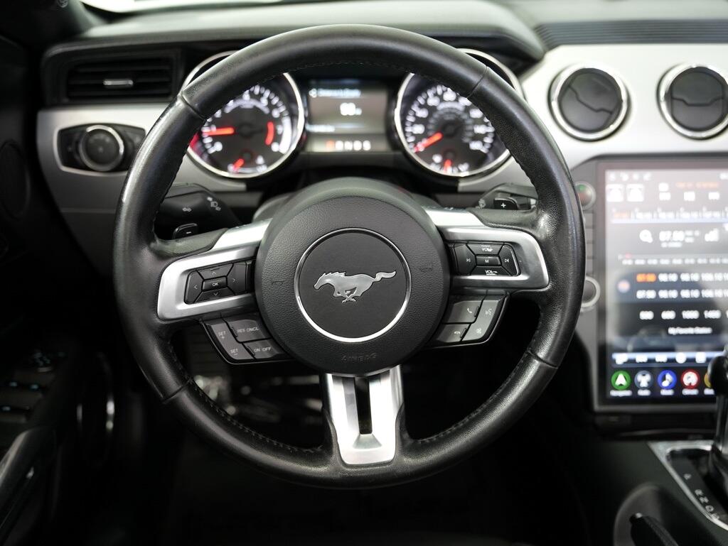 2017 Ford Mustang GT Premium Convertible photo 12