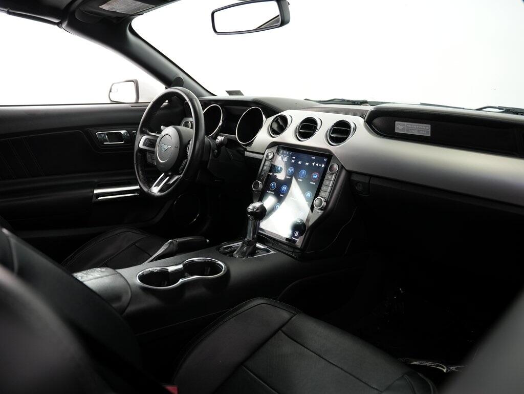 2017 Ford Mustang GT Premium Convertible photo 36