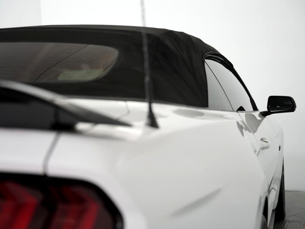 2017 Ford Mustang GT Premium Convertible photo 46
