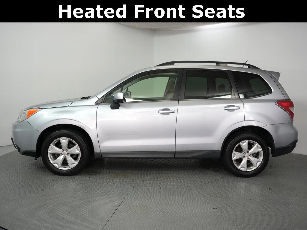 2015 Subaru Forester 2.5i Limited photo 2