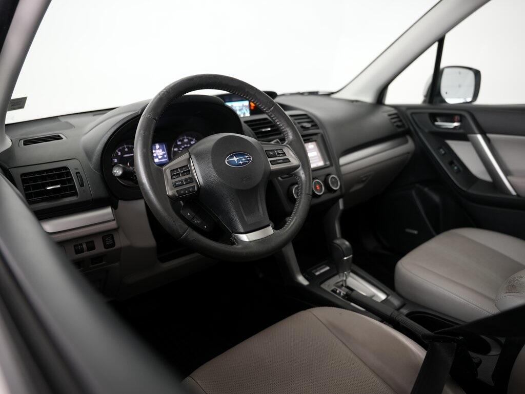 2015 Subaru Forester 2.5i Limited photo 4