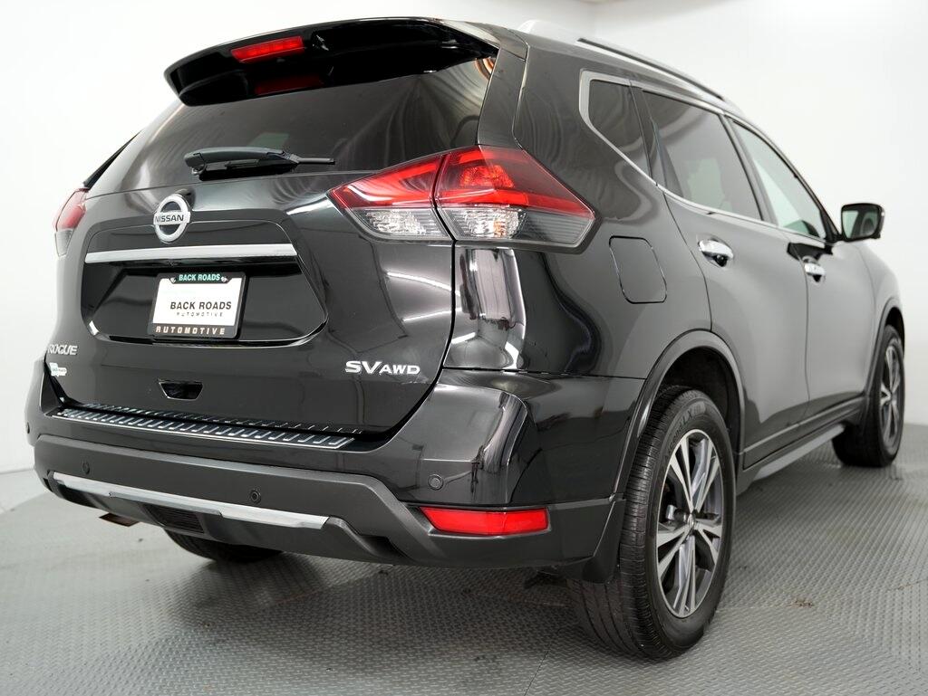2019 Nissan Rogue AWD SV photo 7