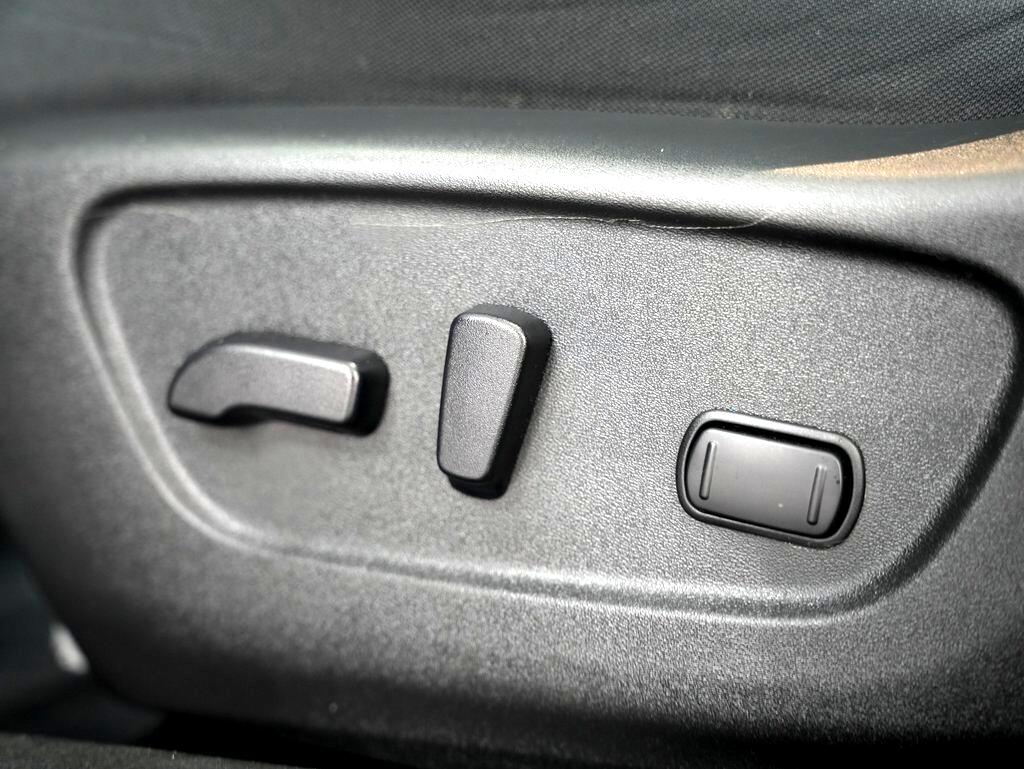 2019 Nissan Rogue AWD SV photo 44
