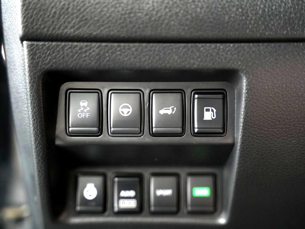 2019 Nissan Rogue AWD SV photo 46