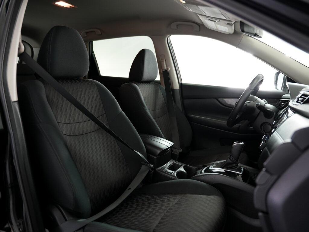 2019 Nissan Rogue AWD SV photo 53