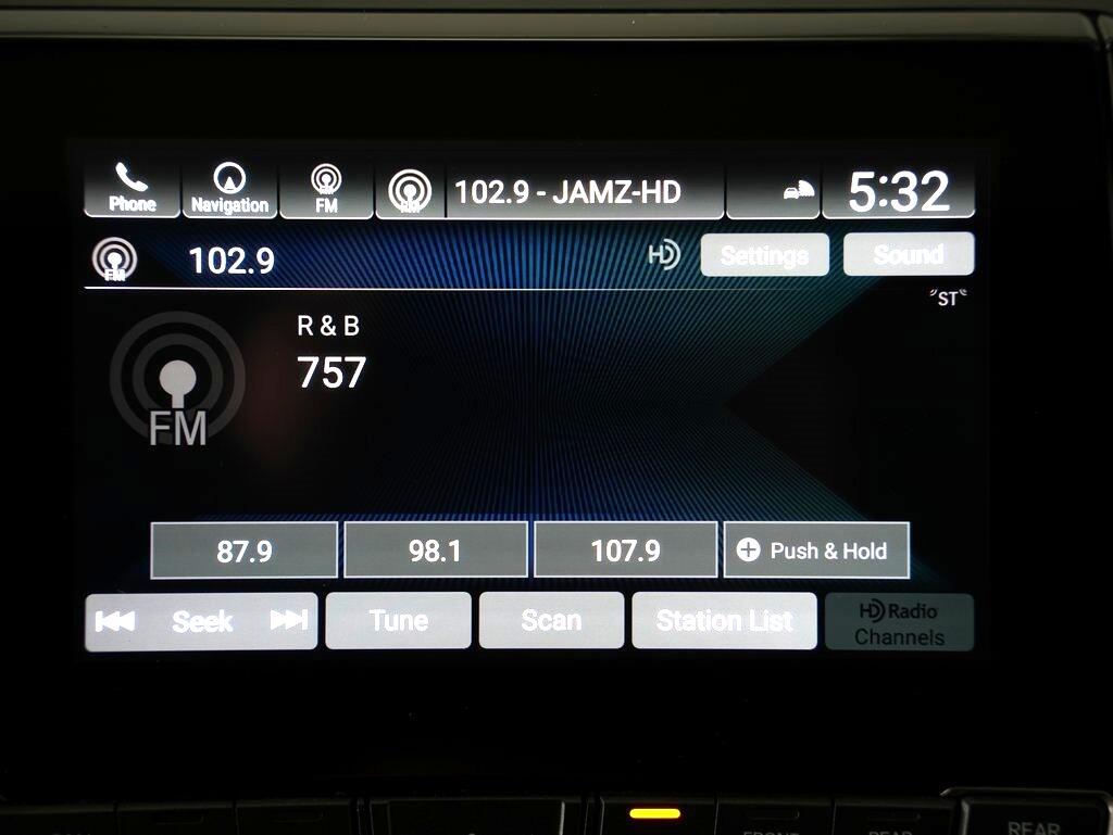2021 Honda Odyssey Touring photo 18