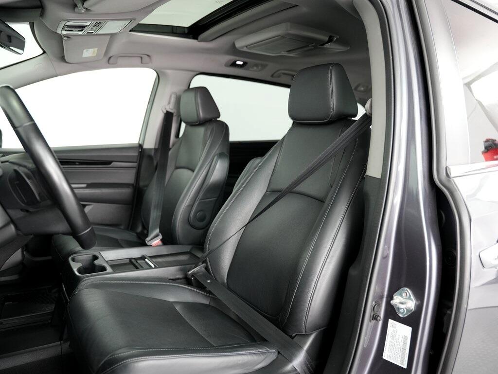 2021 Honda Odyssey Touring photo 44