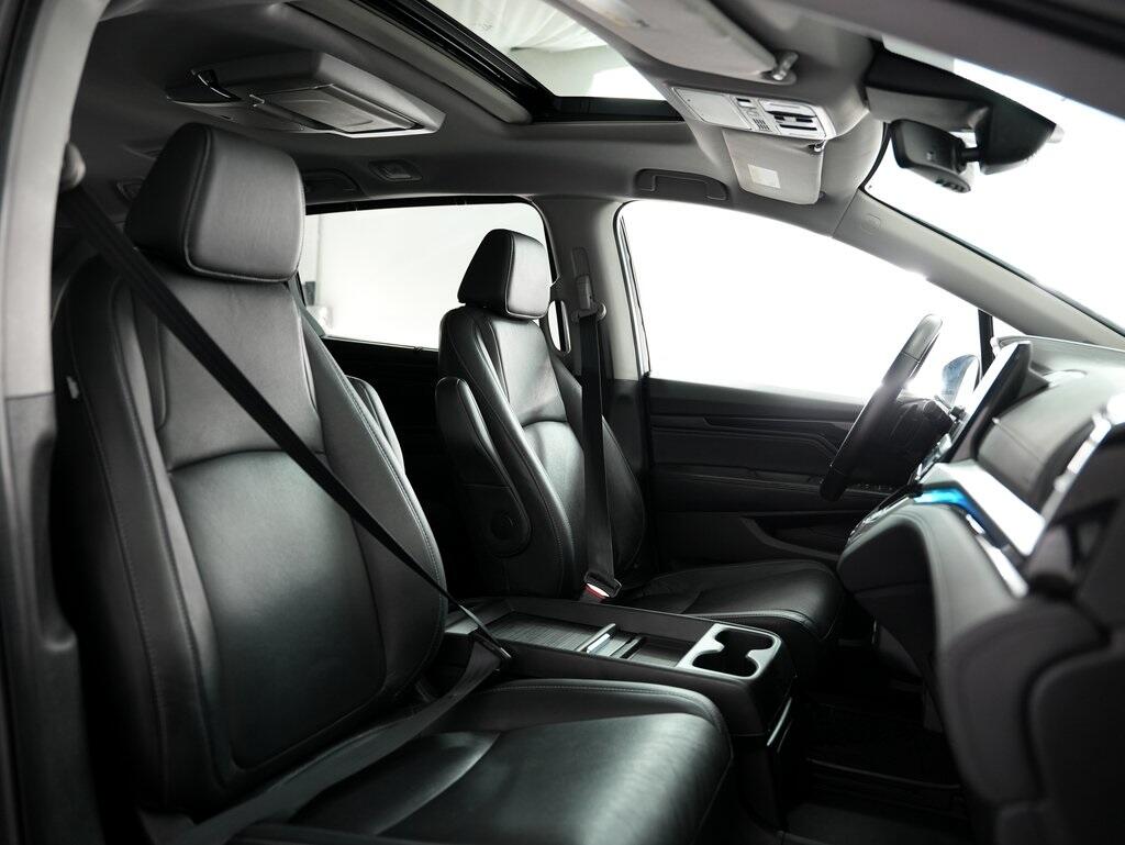 2021 Honda Odyssey Touring photo 52