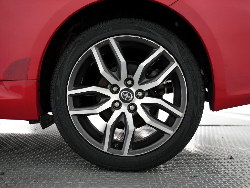 2015 Scion tC photo 43