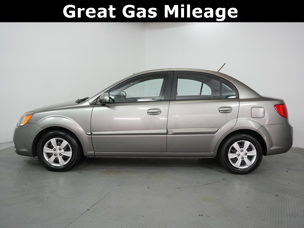 Kia Rio 4dr Sdn Auto LX 2010 Kia Rio 4dr Sdn Auto LX 2010