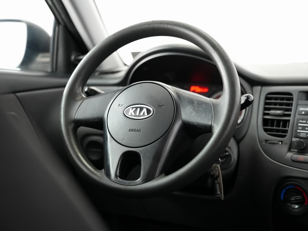 Kia Rio 4dr Sdn Auto LX 2010 Kia Rio 4dr Sdn Auto LX 2010