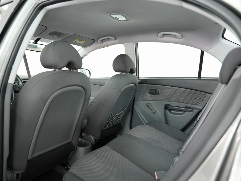 Kia Rio 4dr Sdn Auto LX 2010 Kia Rio 4dr Sdn Auto LX 2010