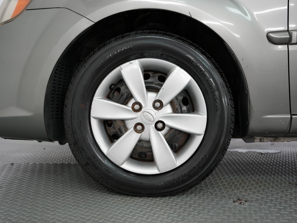 Kia Rio 4dr Sdn Auto LX 2010 Kia Rio 4dr Sdn Auto LX 2010