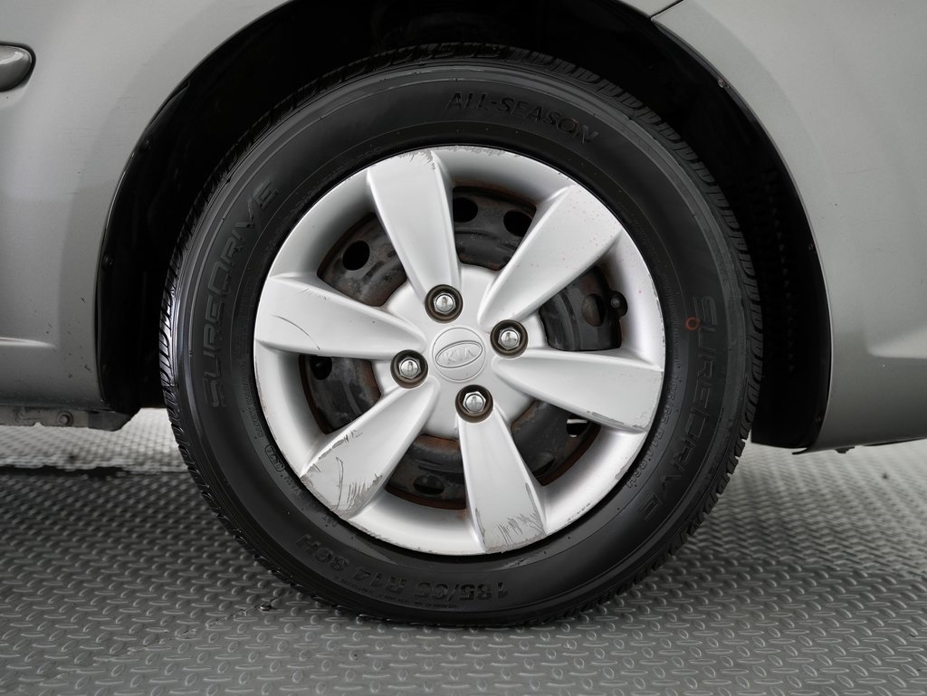 Kia Rio 4dr Sdn Auto LX 2010 Kia Rio 4dr Sdn Auto LX 2010