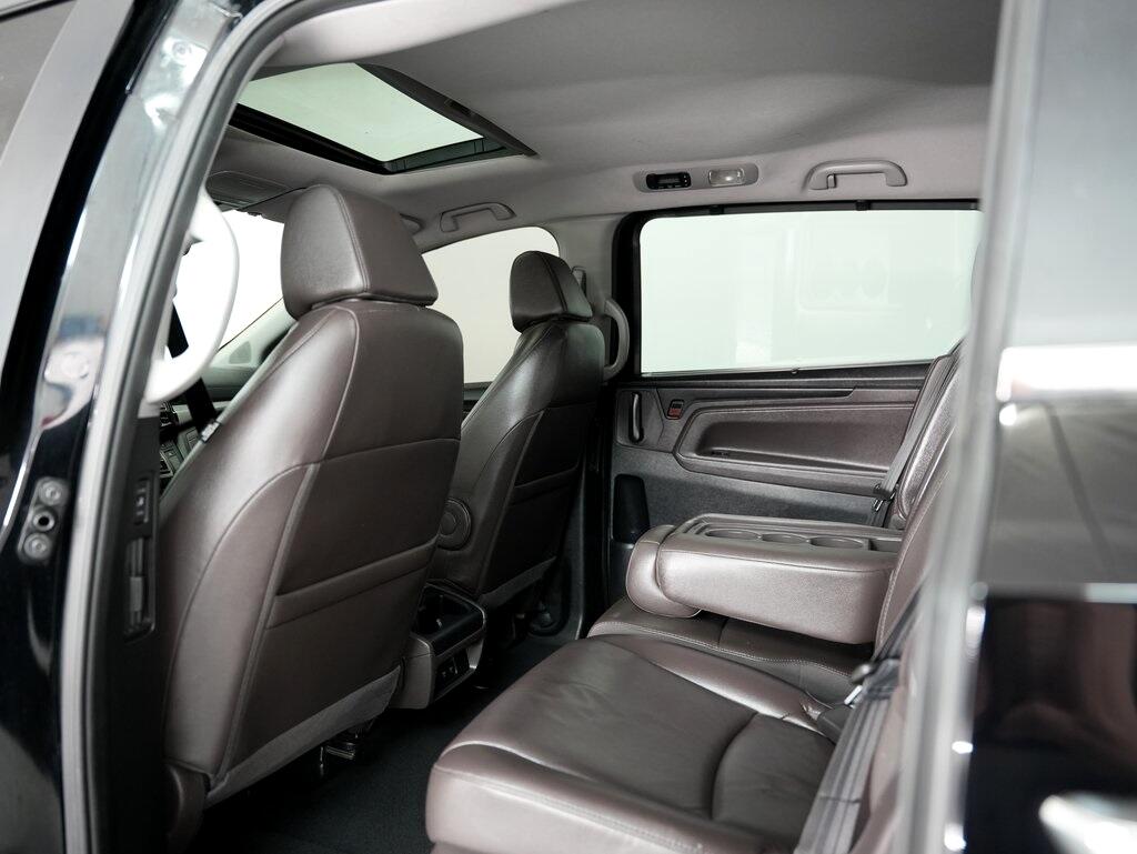2020 Honda Odyssey EX-L photo 32