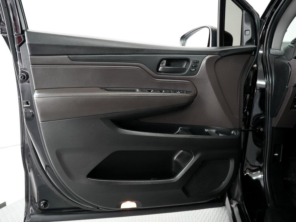 2020 Honda Odyssey EX-L photo 38