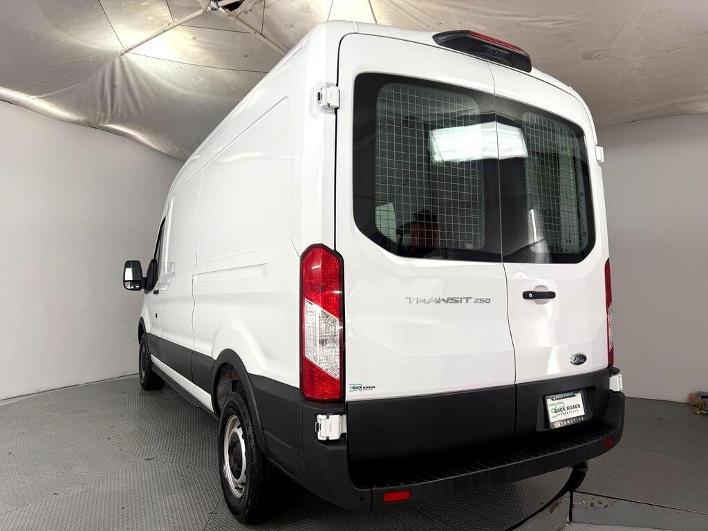 2021 Ford Transit Cargo Van photo 7