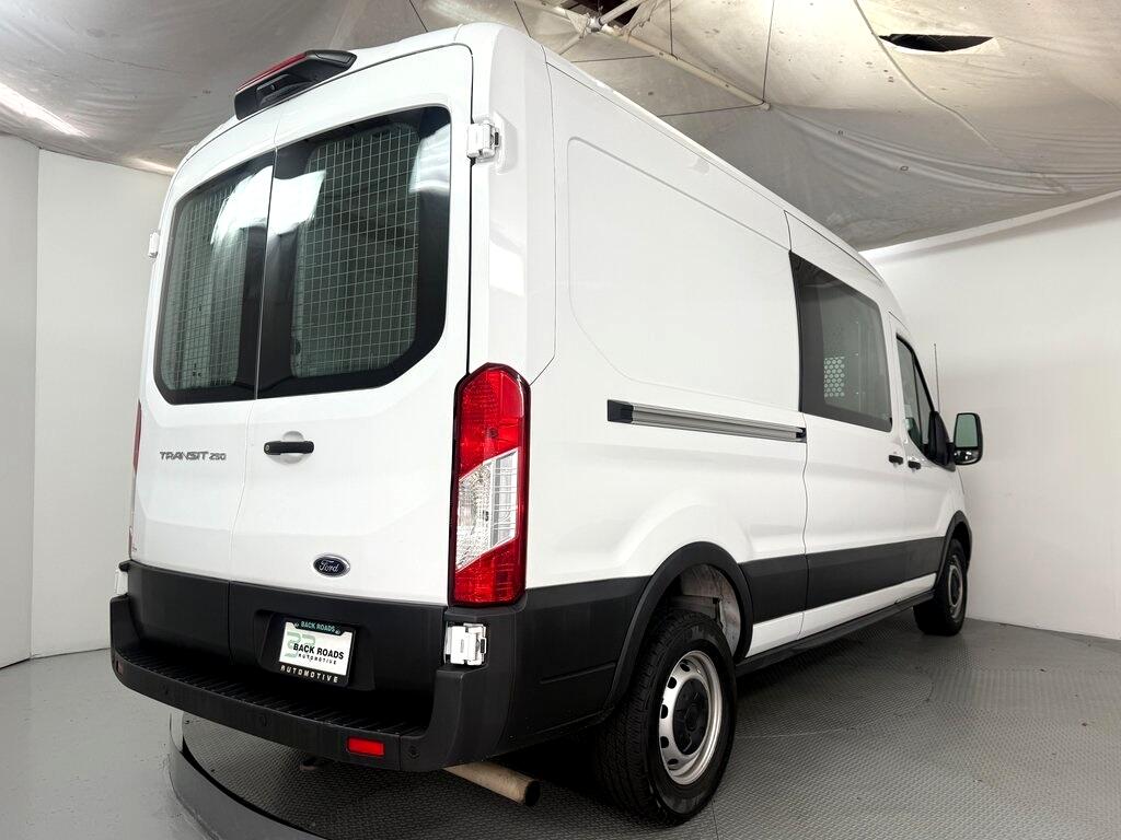2021 Ford Transit Cargo Van photo 8
