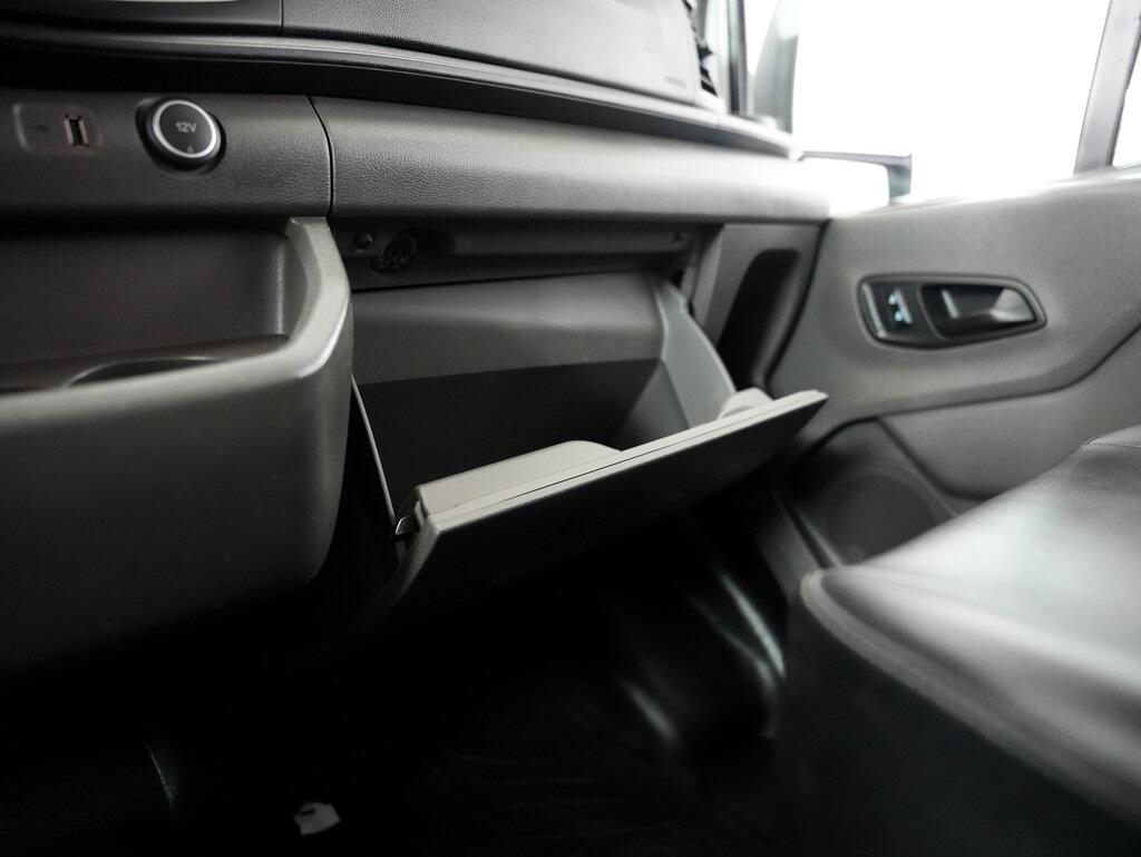 2021 Ford Transit Cargo Van photo 34
