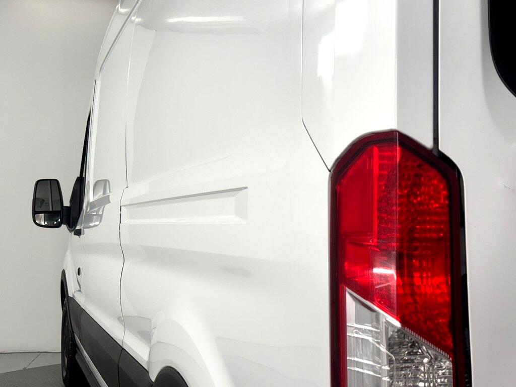 2021 Ford Transit Cargo Van photo 43