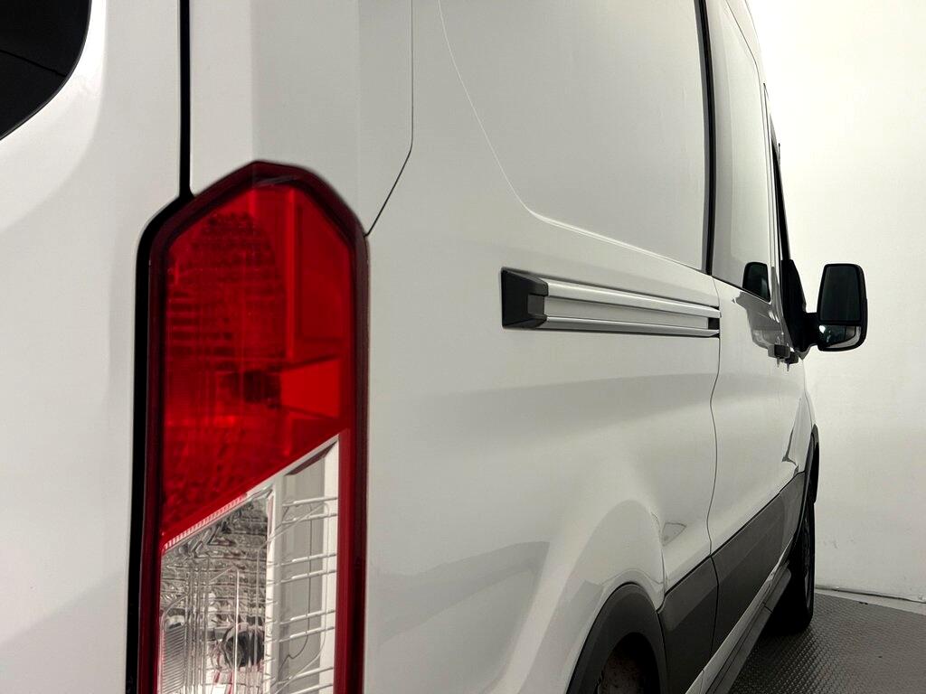 2021 Ford Transit Cargo Van photo 44