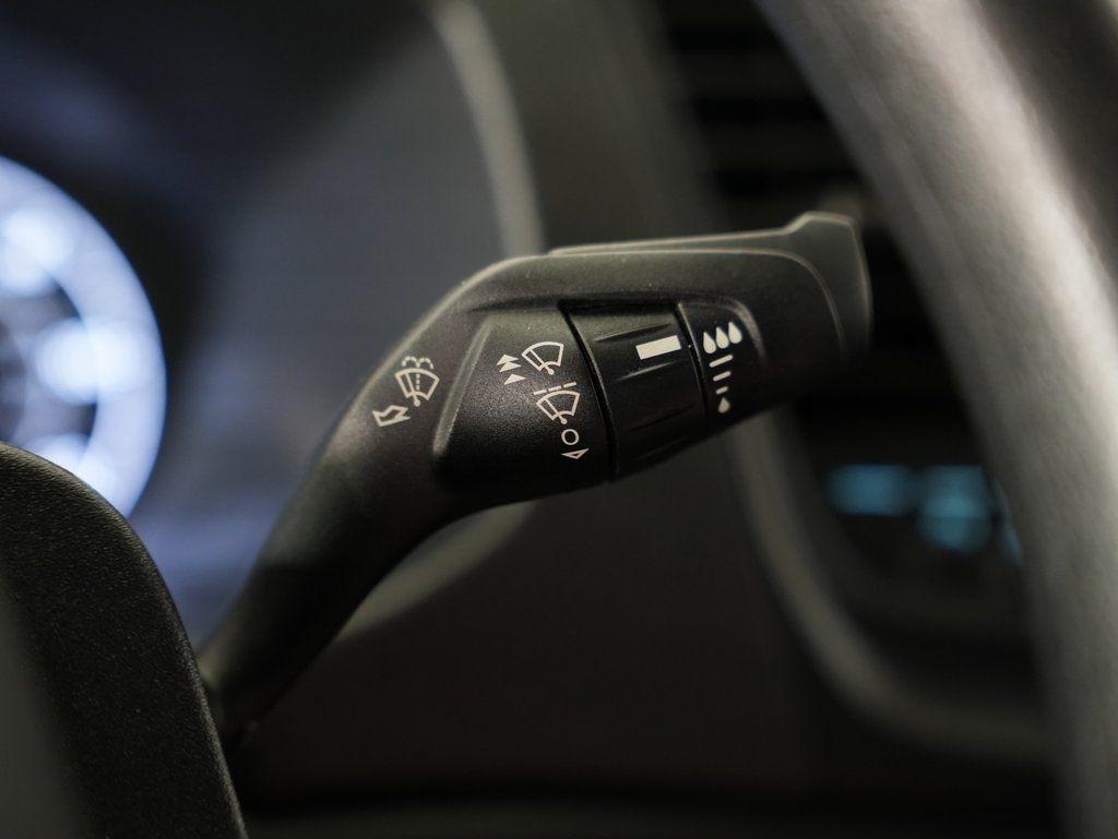 Ford Transit Cargo Van T-250 130" Med Rf 9070 GVWR RWD 2021