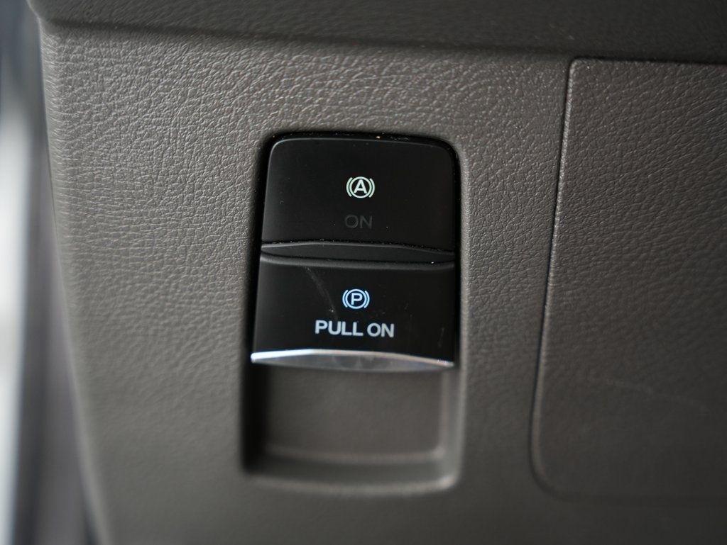 Ford Transit Cargo Van T-250 130" Med Rf 9070 GVWR RWD 2021