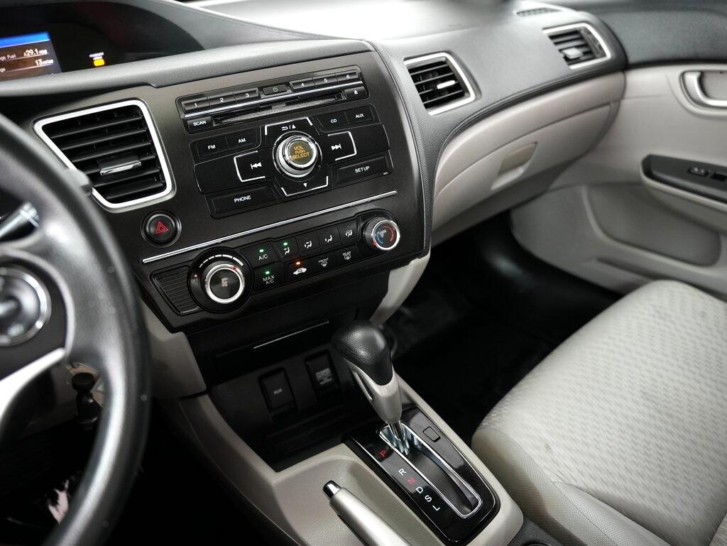 2015 Honda Civic LX photo 16