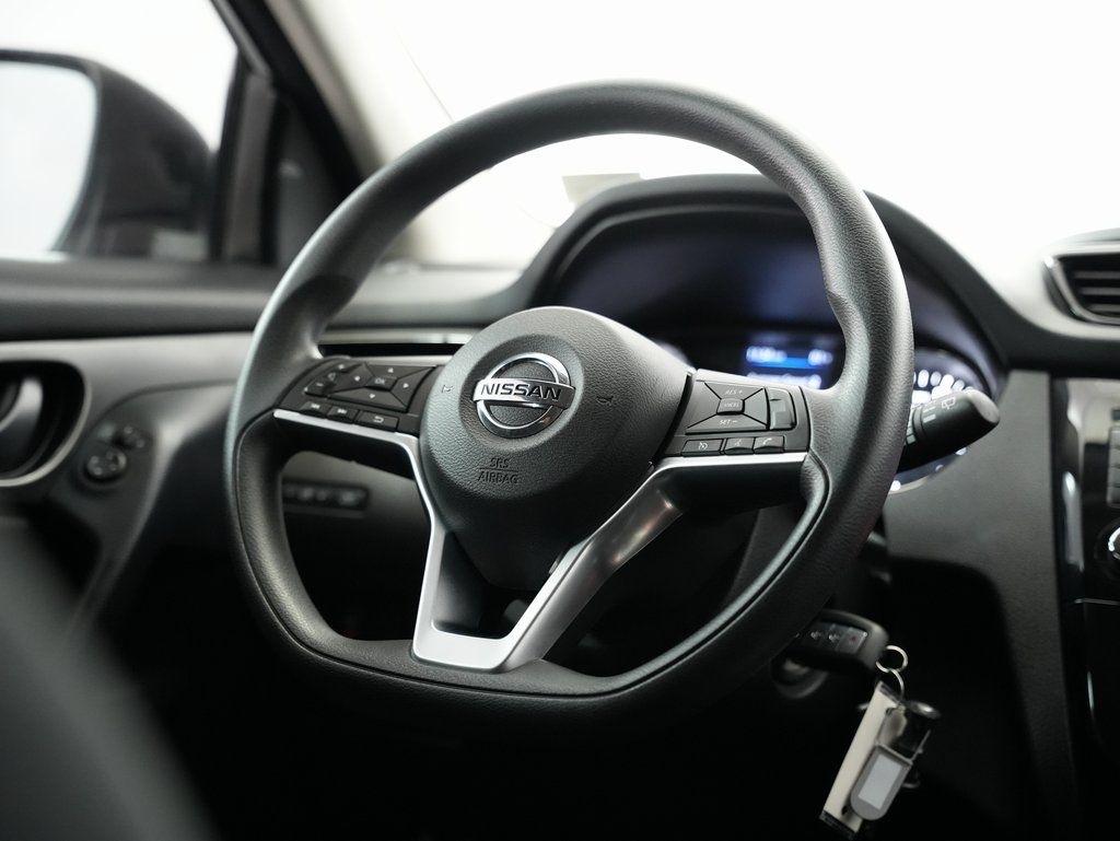 Nissan Rogue Sport FWD S 2021