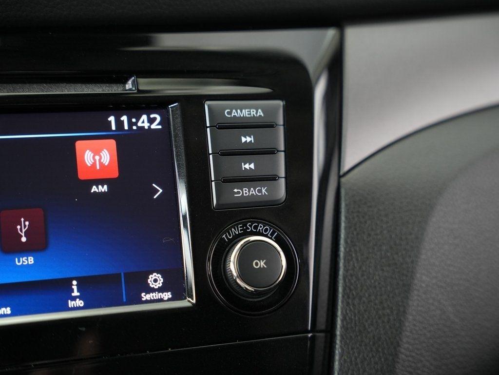 Nissan Rogue Sport FWD S 2021