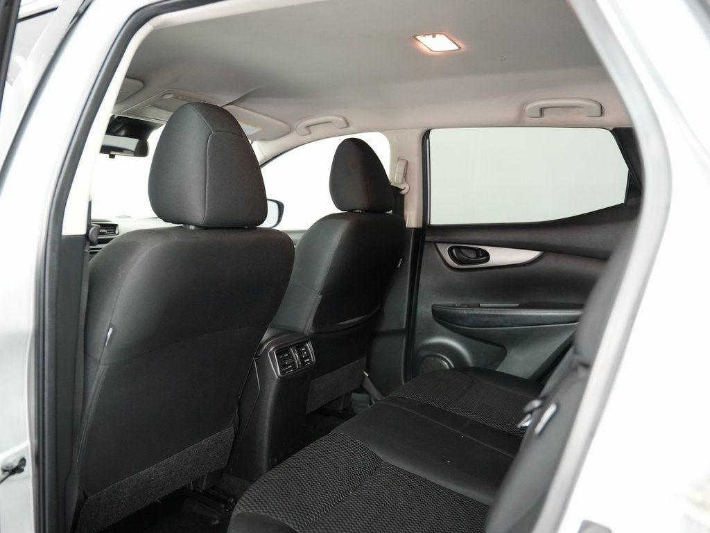 Nissan Rogue Sport FWD S 2021