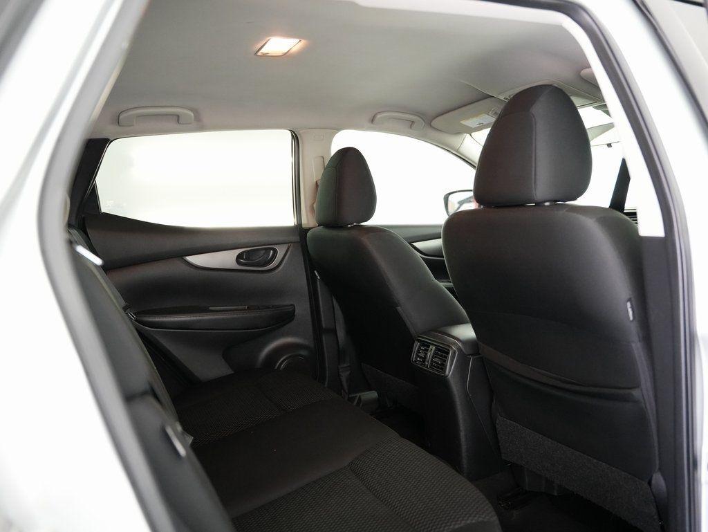 Nissan Rogue Sport FWD S 2021