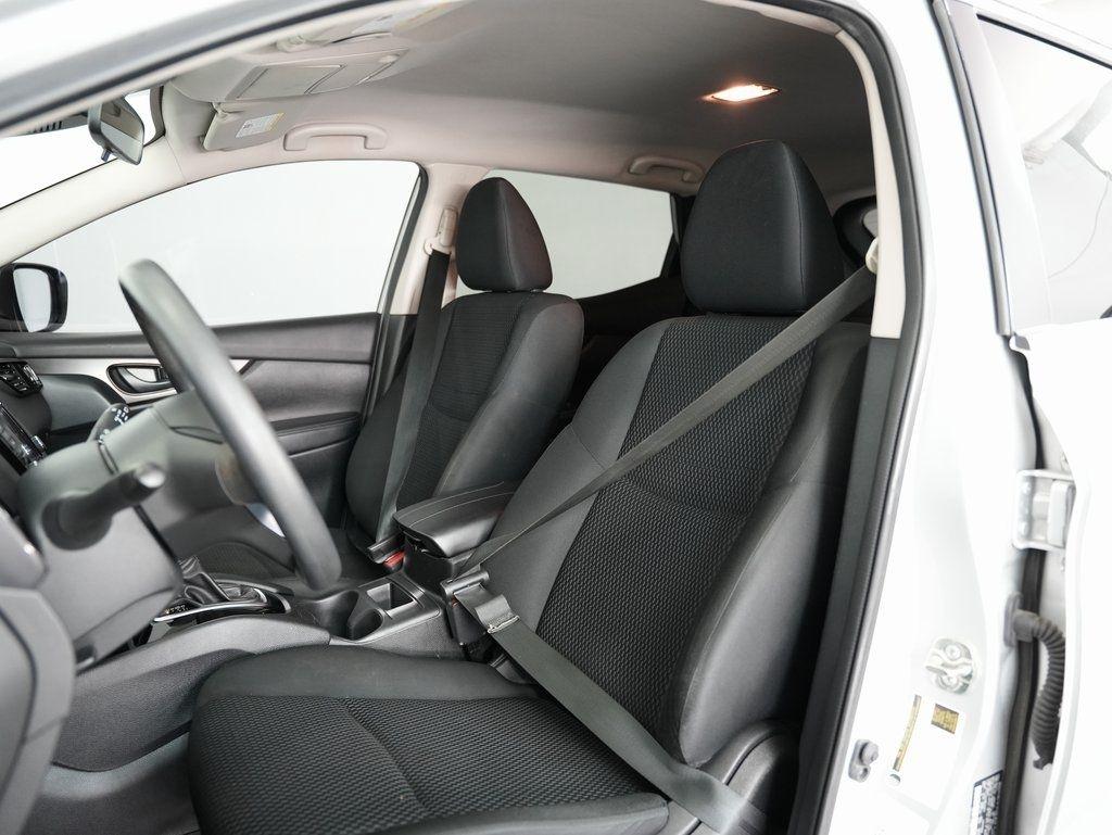 Nissan Rogue Sport FWD S 2021