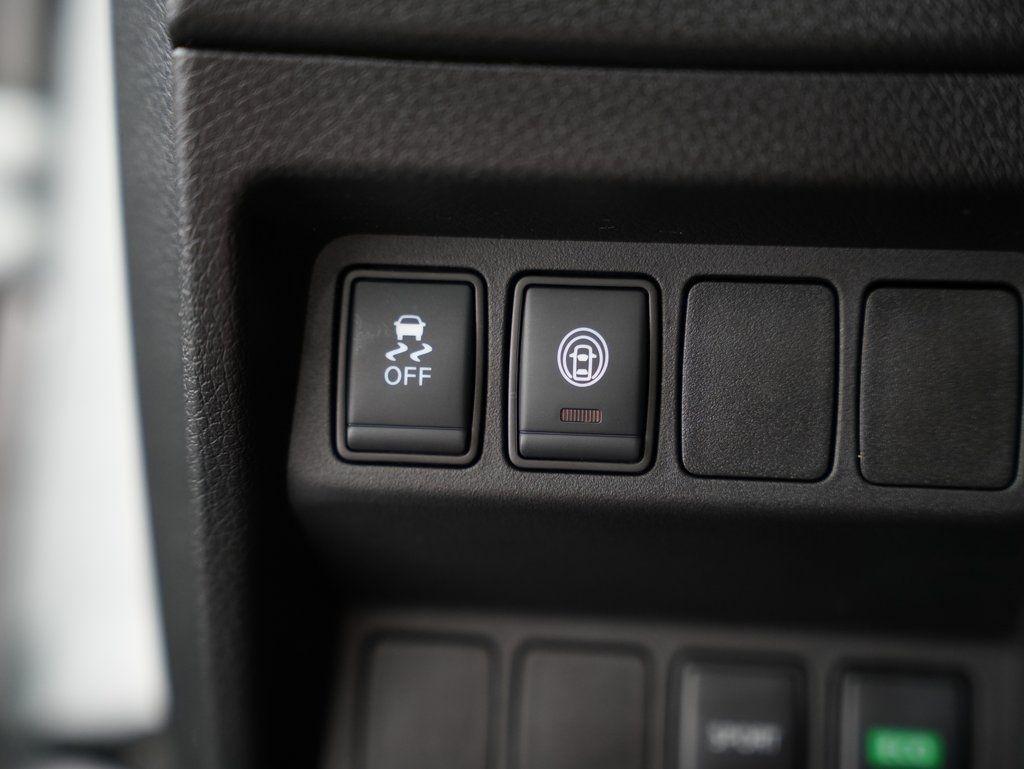 Nissan Rogue Sport FWD S 2021