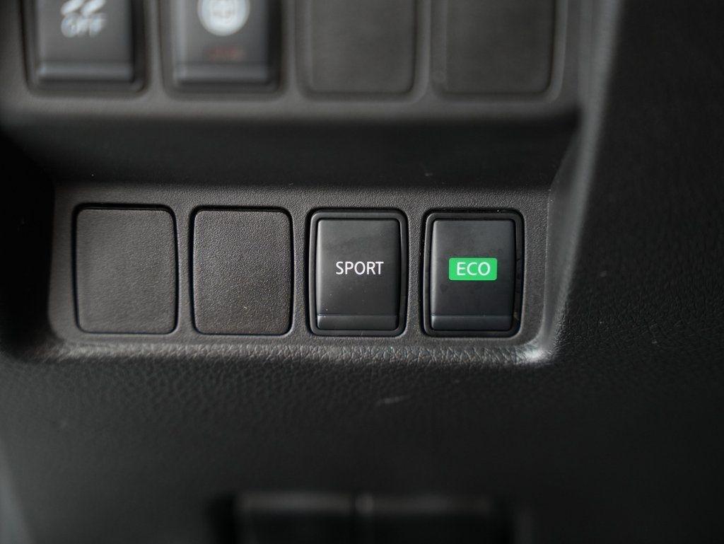 Nissan Rogue Sport FWD S 2021