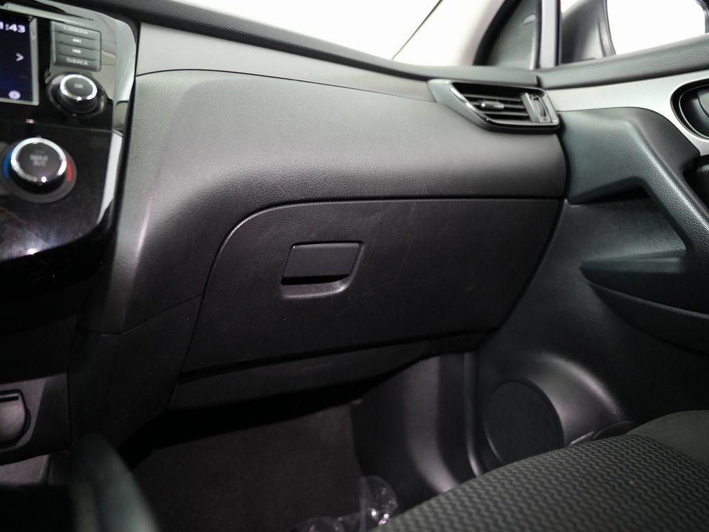 Nissan Rogue Sport FWD S 2021