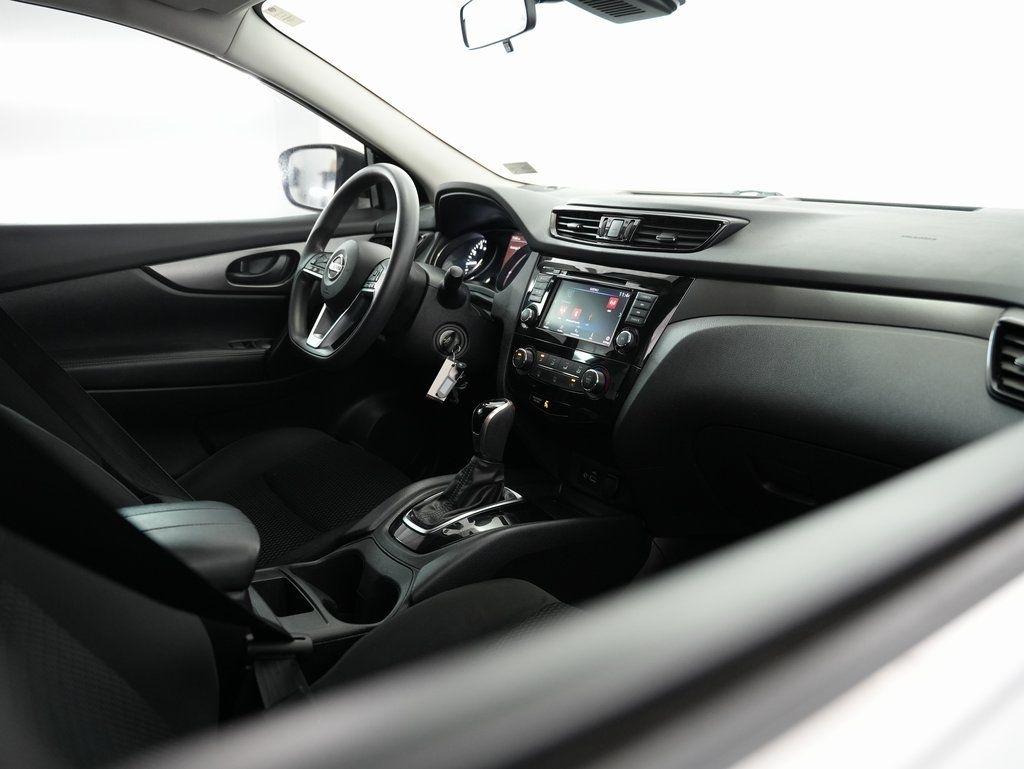 Nissan Rogue Sport FWD S 2021