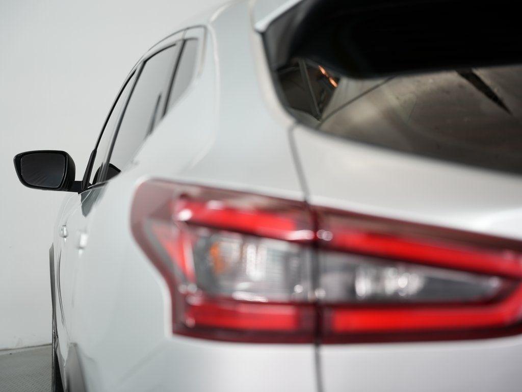 Nissan Rogue Sport FWD S 2021