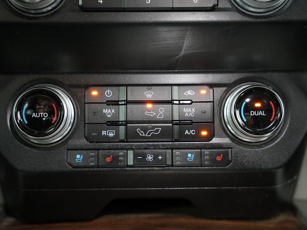 Ford F-150 King Ranch 4WD SuperCrew 5.5' Box 2020 Ford F-150 King Ranch 4WD SuperCrew 5.5' Box 2020