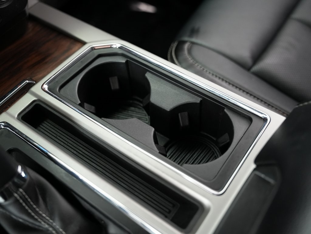 Ford F-150 King Ranch 4WD SuperCrew 5.5' Box 2020 Ford F-150 King Ranch 4WD SuperCrew 5.5' Box 2020