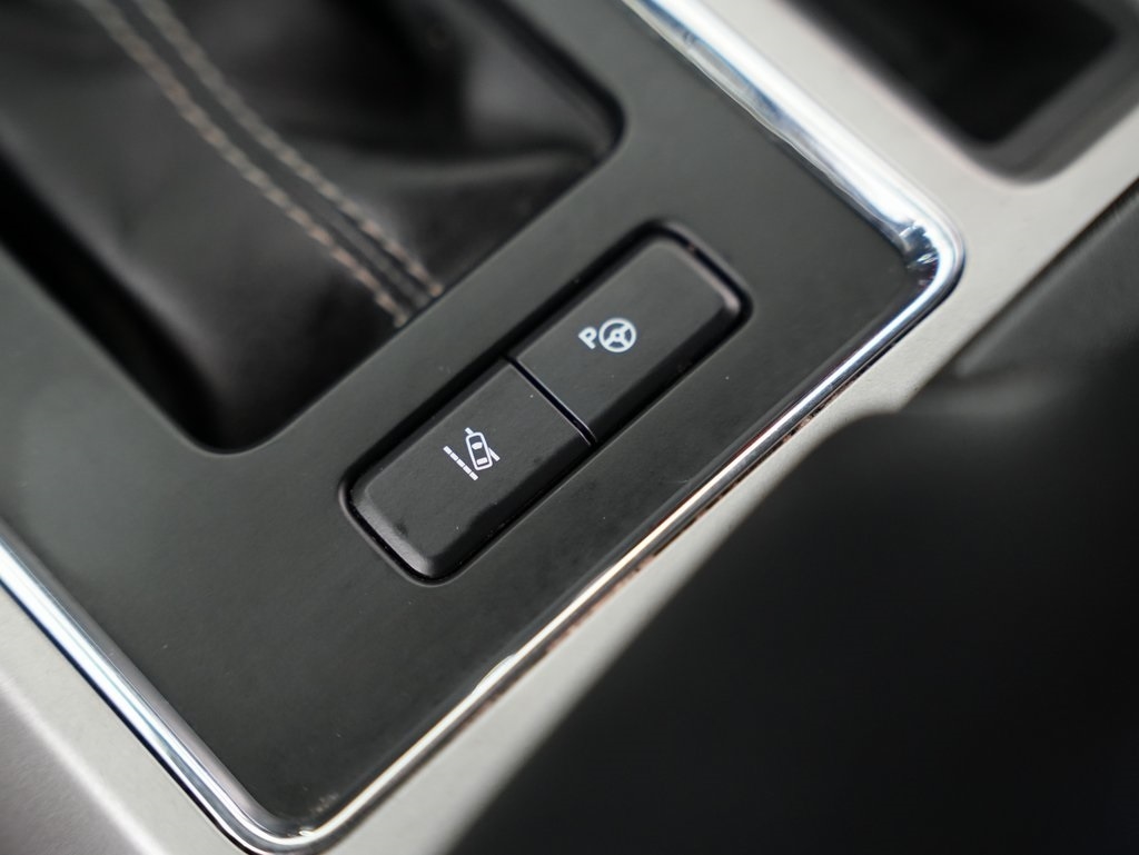 Ford F-150 King Ranch 4WD SuperCrew 5.5' Box 2020 Ford F-150 King Ranch 4WD SuperCrew 5.5' Box 2020