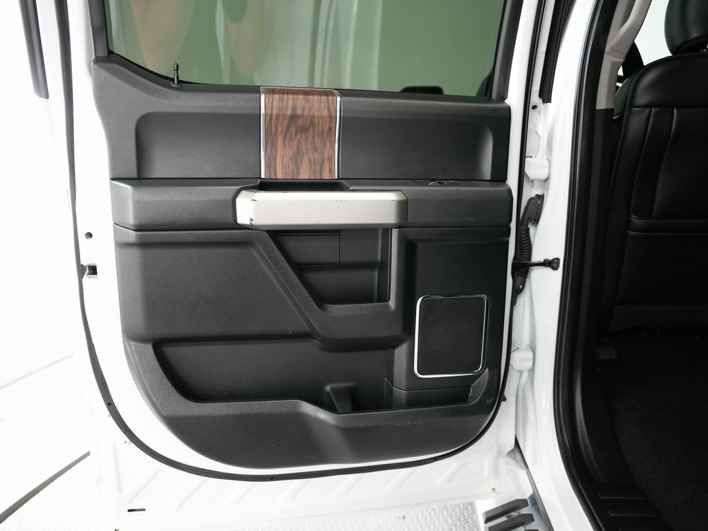 Ford F-150 King Ranch 4WD SuperCrew 5.5' Box 2020 Ford F-150 King Ranch 4WD SuperCrew 5.5' Box 2020