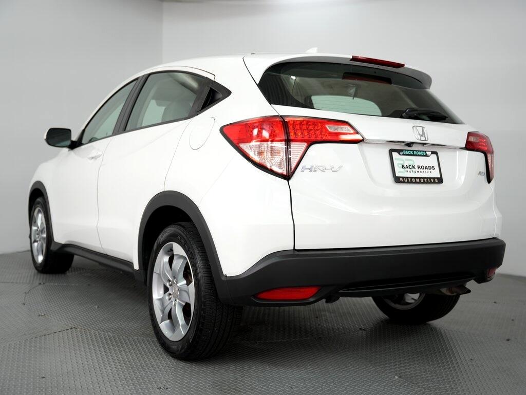 2018 Honda HR-V LX photo 5