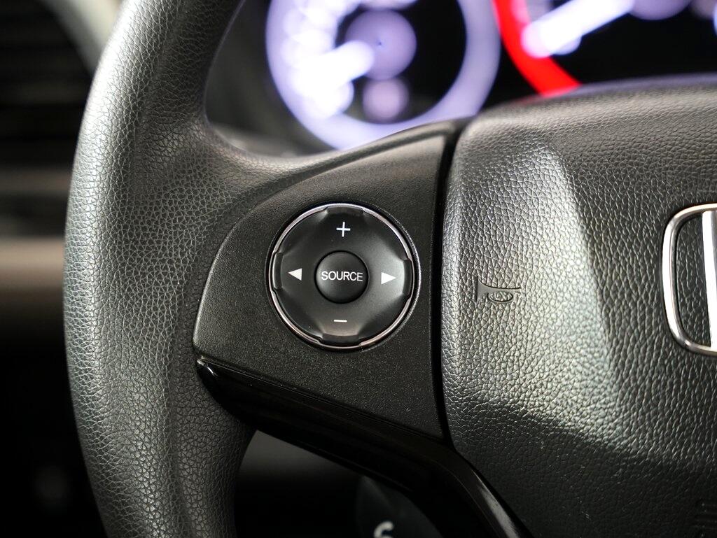 2018 Honda HR-V LX photo 10