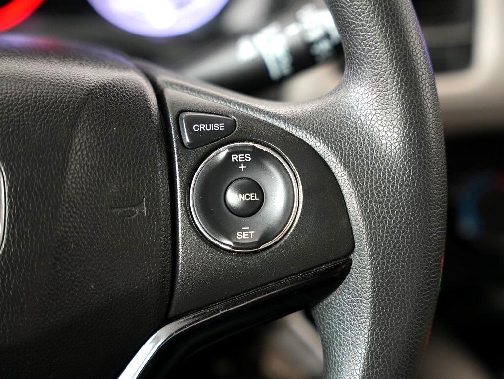 2018 Honda HR-V LX photo 11