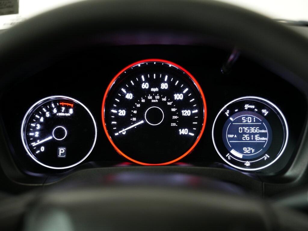 2018 Honda HR-V LX photo 15