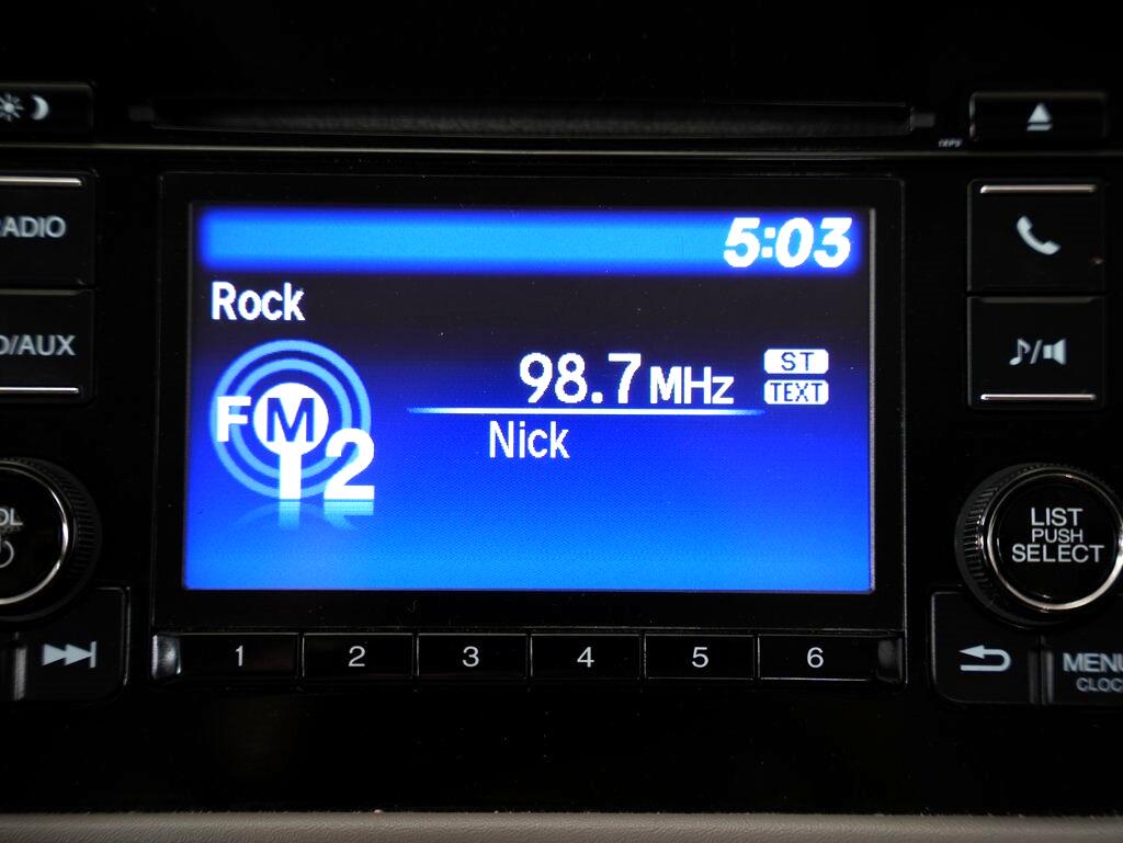 2018 Honda HR-V LX photo 18